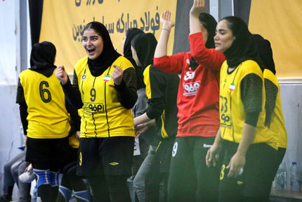 سپاهانی‌ها دوباره صدرنشین لیگ برتر هندبال بانوان شدند