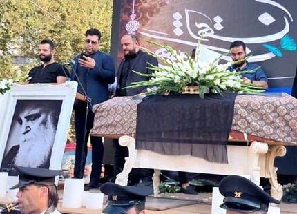 پیکر هوشنگ ابتهاج در رشت تدفین شد