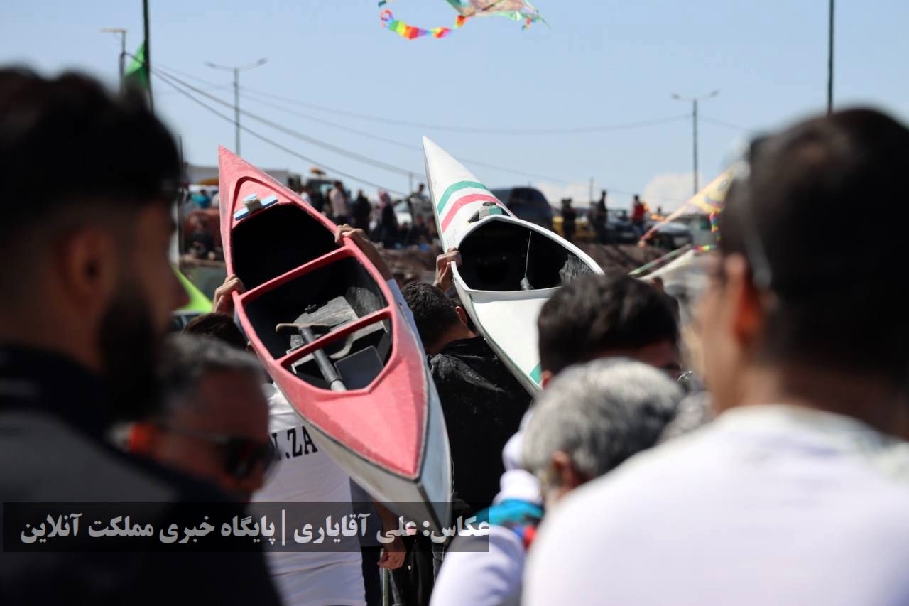  جشنواره فرهنگی، ورزشی و تفریحی دریاچه ارومیه با استقبال ۱۵ کیلومتری برگزار شد 