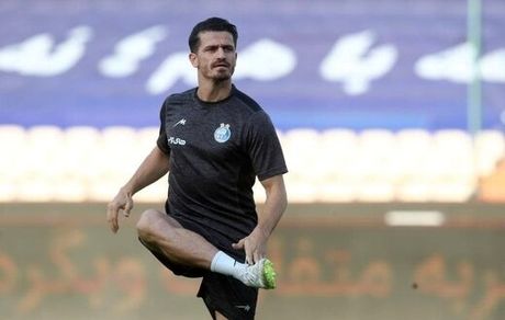 وریا غفوری در یک قدمی پیوستن به فولاد خوزستان