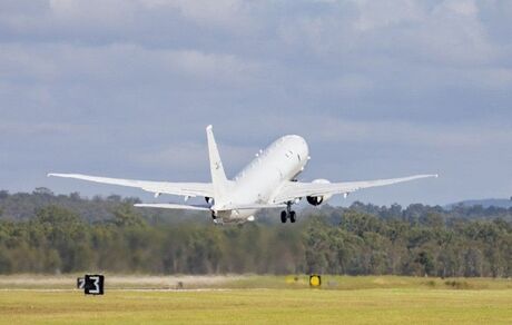 اتهام حمله لیزری چین به هواپیمای نظامی استرالیا