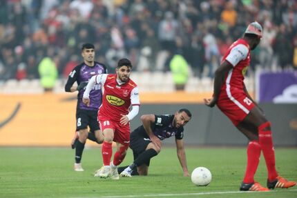 لیگ برتر فوتبال: یک اشتباه وحشتناک، پرسپولیس را مقابل هوادار بازنده کرد