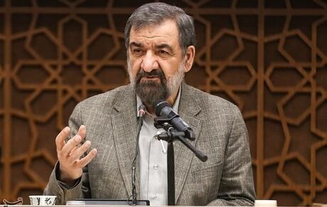 محسن رضایی، معاون اقتصادی رئیس جمهور شد