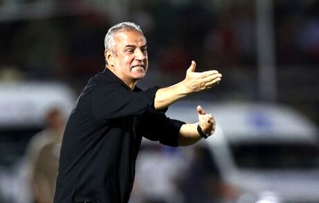 سرمربی ترک پرسپولیس جدا می‌شود؟