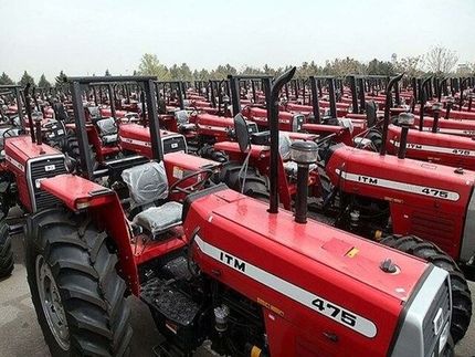 کشاورزان منتظر کاهش قیمت تراکتور در بازار آزاد باشند