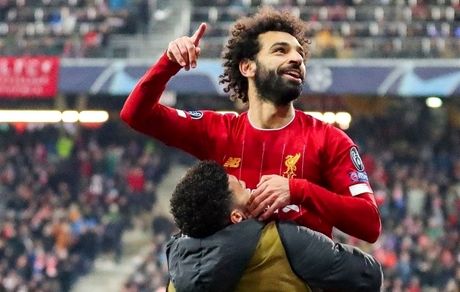  پیروزی قاطع  ناپولی در شب سرگروه شدن لیورپول 