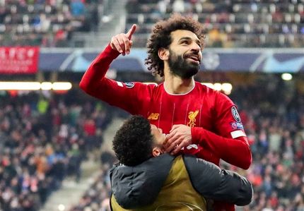  پیروزی قاطع  ناپولی در شب سرگروه شدن لیورپول 
