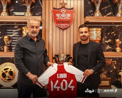 سروش رفیعی در پرسپولیس ماند