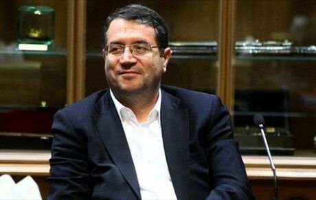 رحمانی: جهت تنظیم بازار گوشت قرمز از ذخایر استفاده می‌کنیم