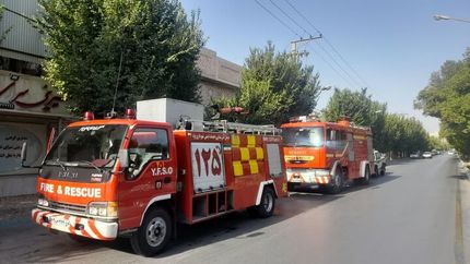 جزئیات آتش سوزی ساختمان ۱۳ طبقه اداری در خیابان ولیعصر تهران