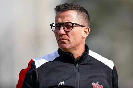 سرمربی پرسپولیس: بی‌صبرانه منتظر بازگشت به ایران هستم