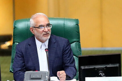مصری: دولت بار مالی اجرای طرح بانکداری را پذیرفته است