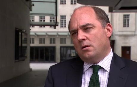 انگلیس درباره ماندن یا نماندن در عراق، اعلام موضع کرد