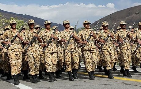 افزایش سه برابری حقوق سربازان/سال آینده هیچ سربازی کمتر از ۳ میلیون و ۳۵۰ هزار تومان دریافتی نخواهد داشت