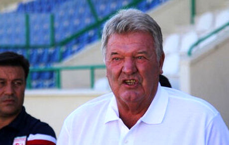 سرمربی اسبق تراکتور تبریز و رئال مادرید به زوال عقل مبتلا شد