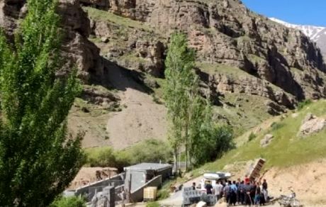 کشف جسد جوان غرق شده در رودخانه گلرود بروجرد