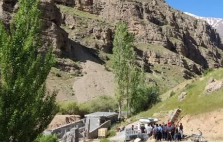 کشف جسد جوان غرق شده در رودخانه گلرود بروجرد