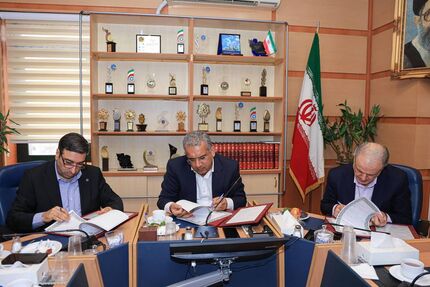 عصارزاده: رویکرد بانک توسعه تعاون عبور از تسهیلات‌محوری به سمت تأمین مالی مبتنی بر زنجیره ارزش است

