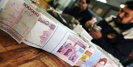 حداقل حقوق کارمندان دولت به ۸ میلیون تومان نزدیک شد