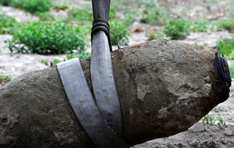 خشکسالی، باعث کشف بمب ۲۴۰ کیلویی مانده از جنگ جهانی دوم شد