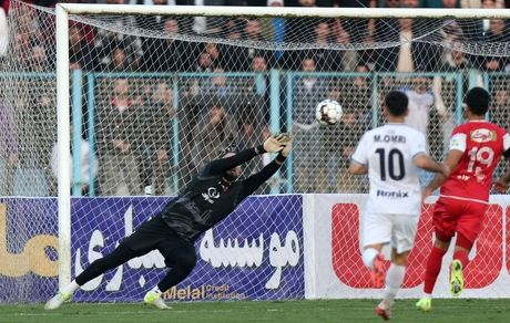 پرسپولیس در انزلی به جمع مدعیان بازگشت