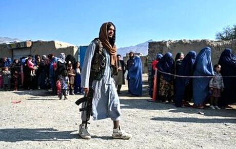 طالبان، موبایل‌های هوشمند منطقه پنجشیر را جمع‌آوری می‌کند