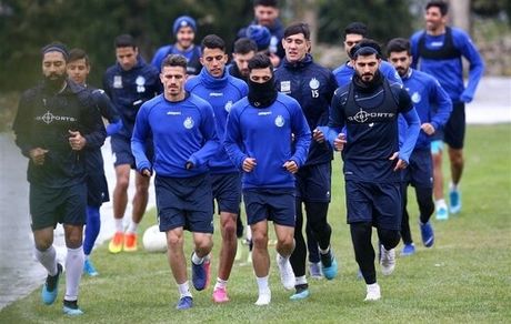 استقلال بدون سرمربی از شنبه تمرین می‌کند