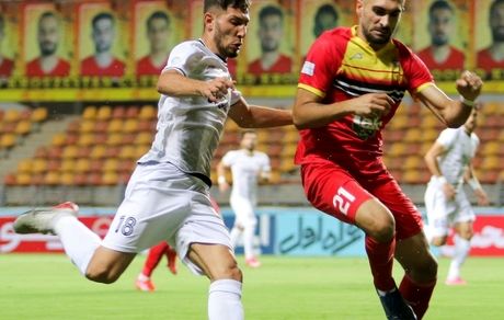 تراکتور باز هم متوقف شد / زور خطیبی و نکونام به هم نرسید