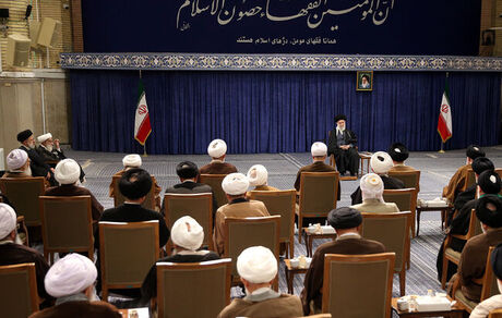 منطق دینی، عقلی و انسانی جمهوری اسلامی برای ایستادگی مقابل جبهه استکبار