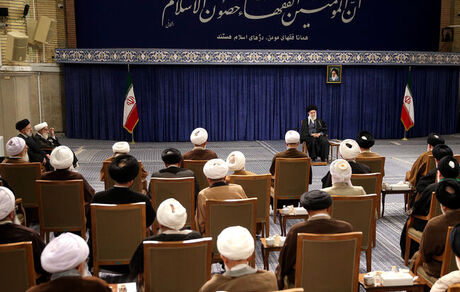 منطق دینی، عقلی و انسانی جمهوری اسلامی برای ایستادگی مقابل جبهه استکبار