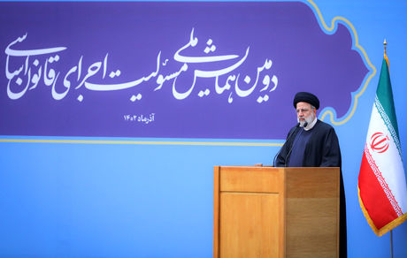 همه نیازهای انسان معاصر در قانون اساسی جمهوری اسلامی لحاظ شده است