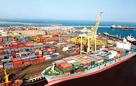 طولانی بودن فرایند اخذ مجوز برای ترخیص کالاها یکی از اصلی‌ترین دلایل رسوب در گمرکات است