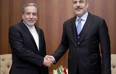 ادعای رویترز: عراقچی فردا به ترکیه می‌رود