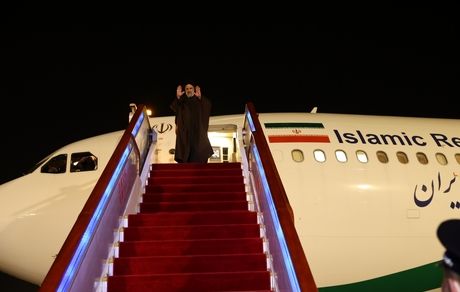 رئیس جمهور پکن را به مقصد تهران ترک کرد