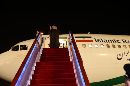 رئیس جمهور پکن را به مقصد تهران ترک کرد