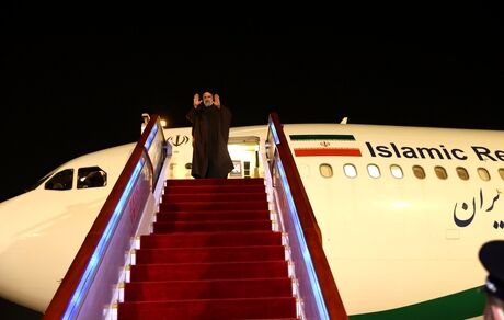 رئیس جمهور پکن را به مقصد تهران ترک کرد