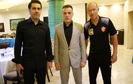 
انصاری‌فرد: از معرفت بازیکنان متشکرم/ کالدرون: بازیکنانم شایسته بهترین‌ها هستند
