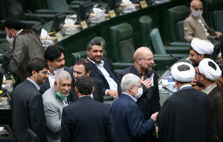 مردم منتظرند شعارها به عمل تبدیل شوند