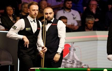 اسنوکرباز کشورمان با شکست ترامپ به ۸ بازیکن برتر جهان صعودکرد