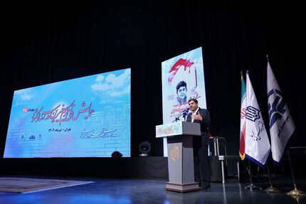 خیرین مدرسه ساز الگویی برای مردمی سازی اقتصاد هستند