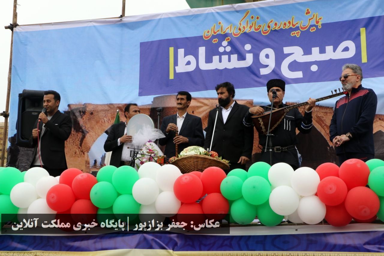 همایش پیاده‌روی خانوادگی و دوچرخه سواری در میاندوآب
