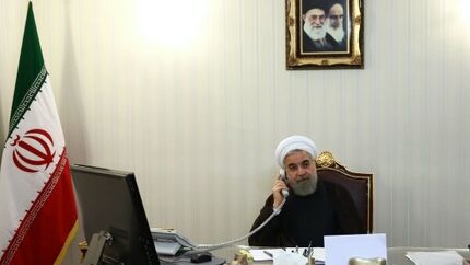 روحانی به نخست وزیر عراق: باید مراقب توطئه گرانی که منافع عراق را هدف قرار داده اند باشیم