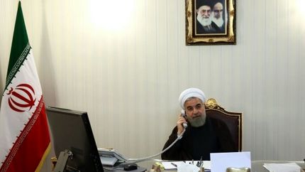 روحانی به نخست وزیر عراق: باید مراقب توطئه گرانی که منافع عراق را هدف قرار داده اند باشیم