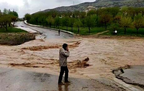 پرداخت ۹۳۰ میلیارد ریال تسهیلات بانک مسکن به سیل زدگان مونسون در سال ۱۴۰۳