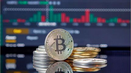 بیت کوین در ۷۶ هزار دلار ماند