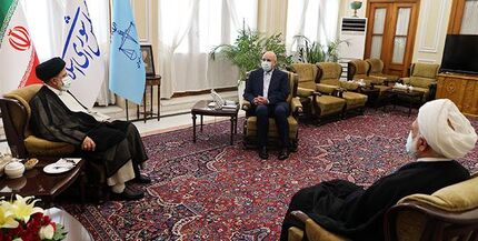ساختار استفاده از کالابرگ الکترونیکی در کوتاه ترین زمان آماده و اجرا شود