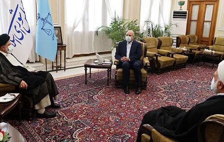 ساختار استفاده از کالابرگ الکترونیکی در کوتاه ترین زمان آماده و اجرا شود