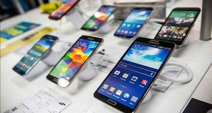 اعلام تعرفه واردات انواع گوشی‌های تلفن همراه در سال ۱۴۰۲