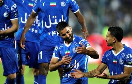 پنجره نقل و انتقالاتی استقلال باز شد