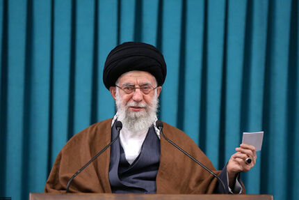 امروز، جمعی از مسئولان نظام با رهبر انقلاب دیدار می‌کنند